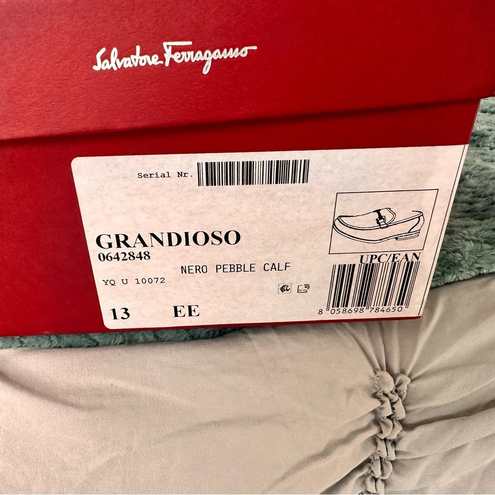 Salvatore Ferragamo Men’s Dress Leather loafers. Size 13. Only worn once.